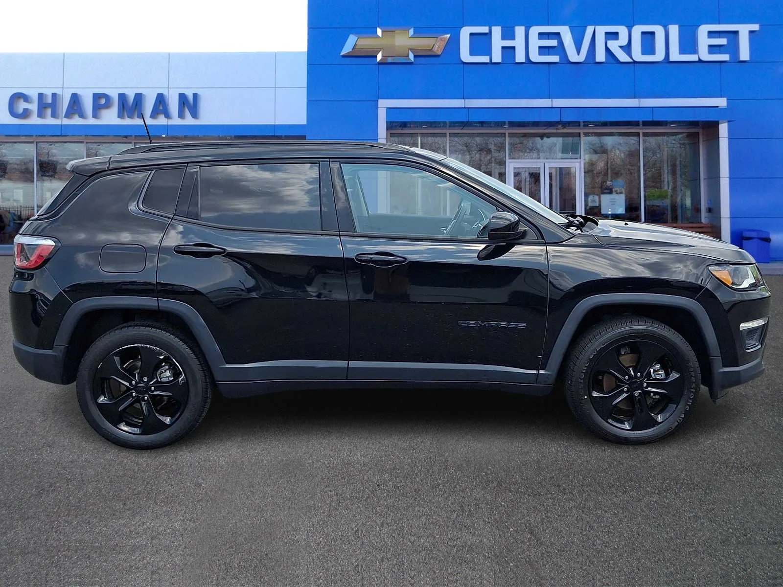 Used 2018 Black Jeep Altitude 4x4 image 7