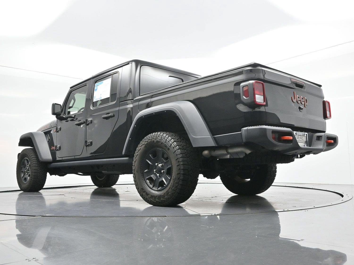Used 2022 Black Jeep Mojave image 46