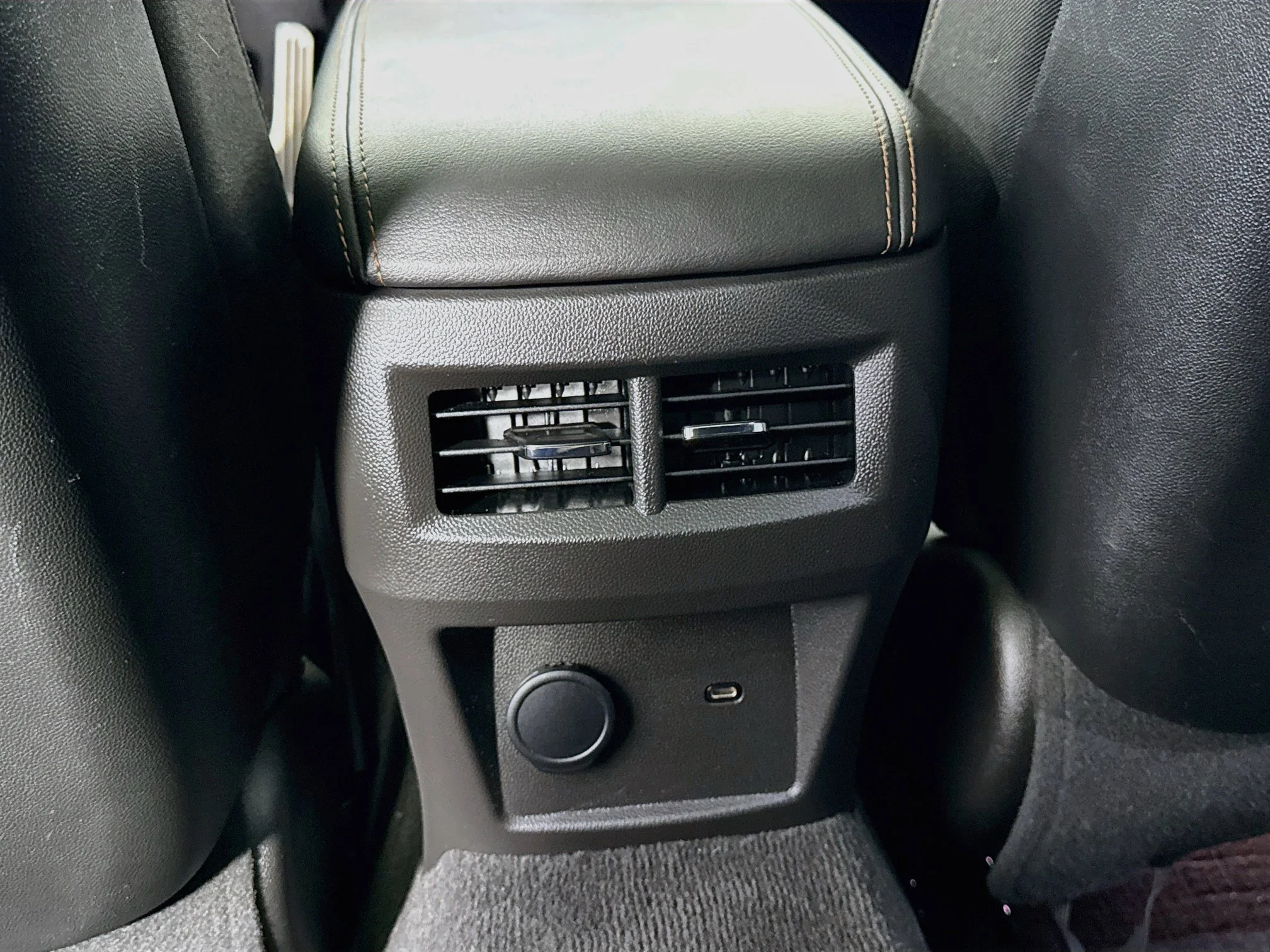 Used 2025 Black Raven Cadillac Sport image 28