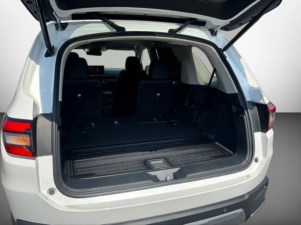 New 2026 Platinum White Pearl Honda AWD EX-L image 8