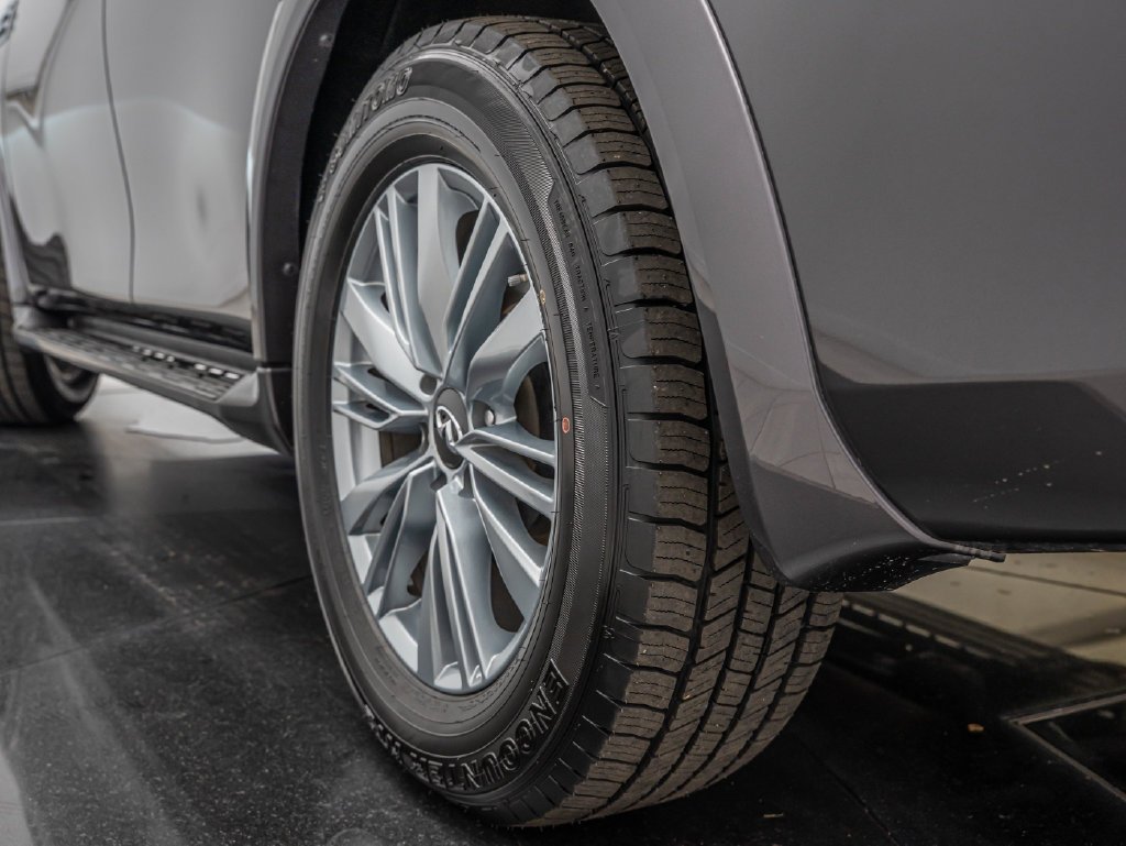 Used 2024 Anthracite Gray INFINITI LUXE image 51