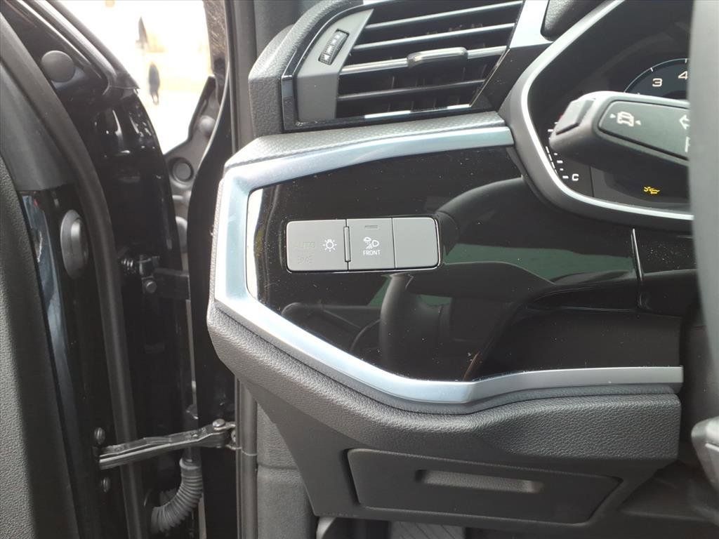 Used 2025 Black Audi S line Premium image 17