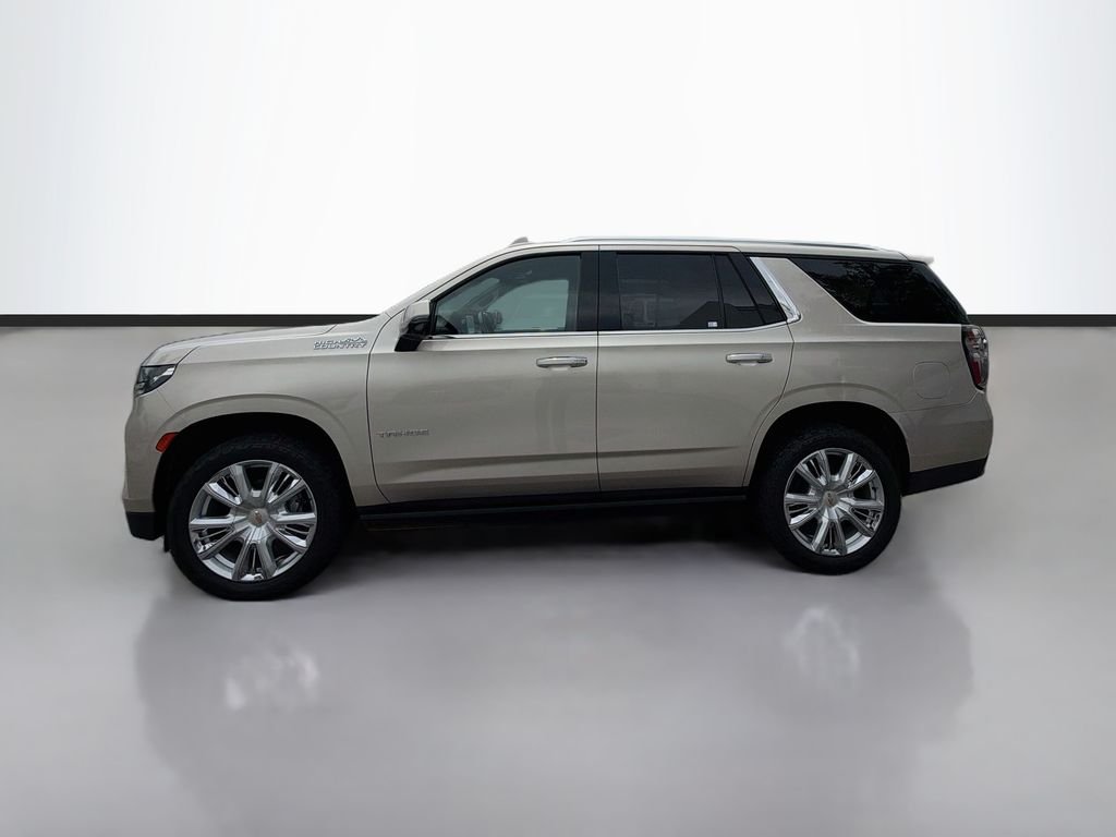 Used 2021 Beige Metallic Chevrolet High Country image 8