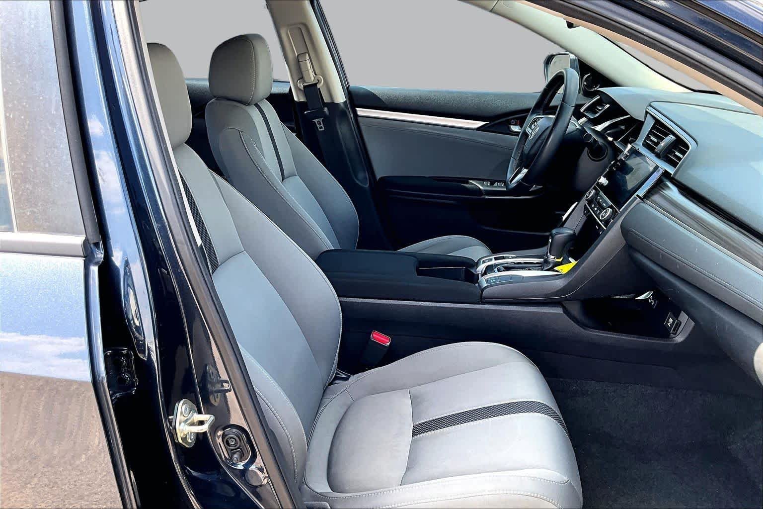 Used 2019 Cosmic Blue Metallic Honda EX image 9