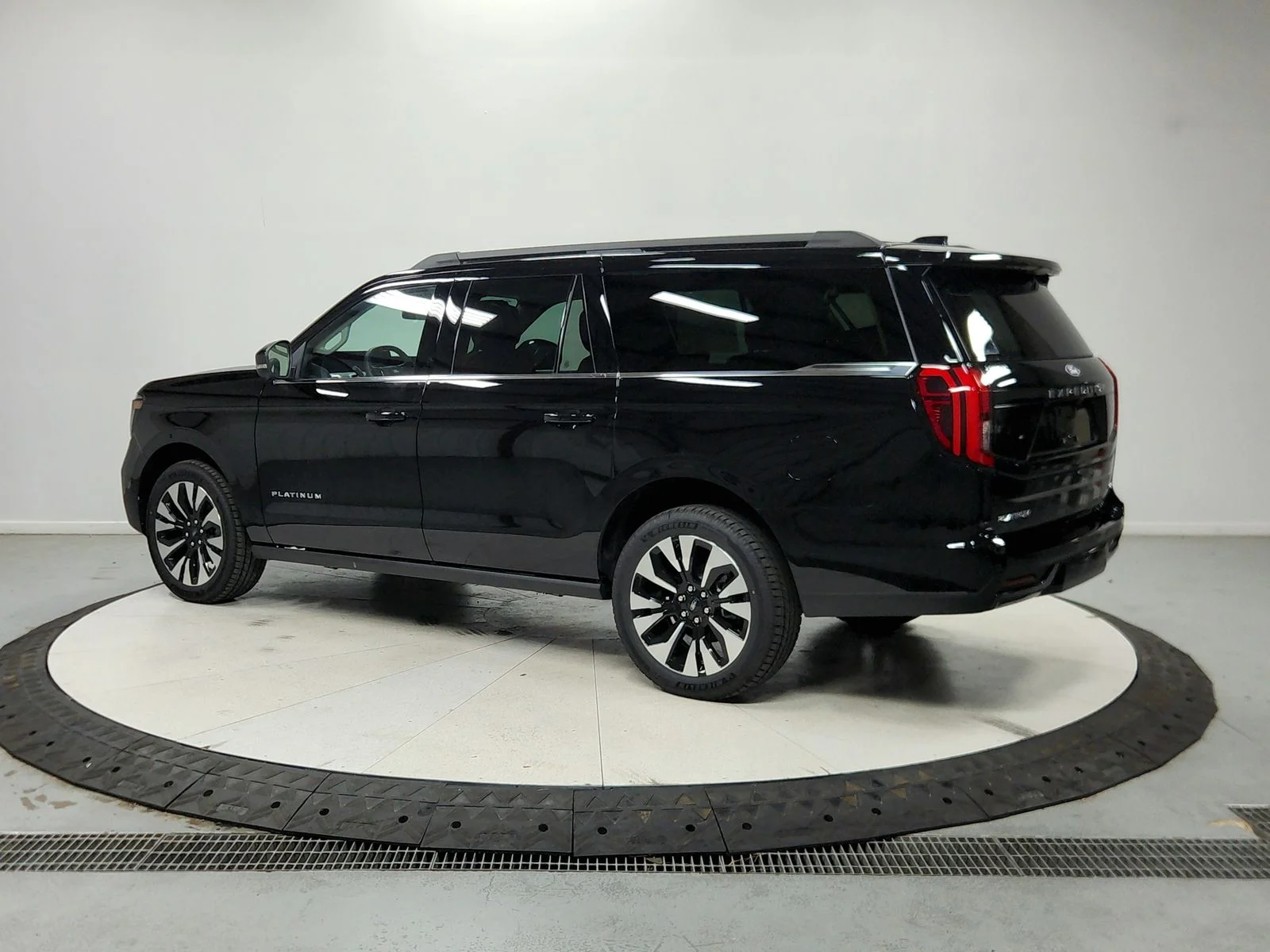 New 2027 Black Ford Platinum image 6