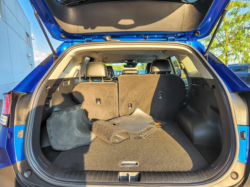 Used 2023 Blue Kia EX image 17