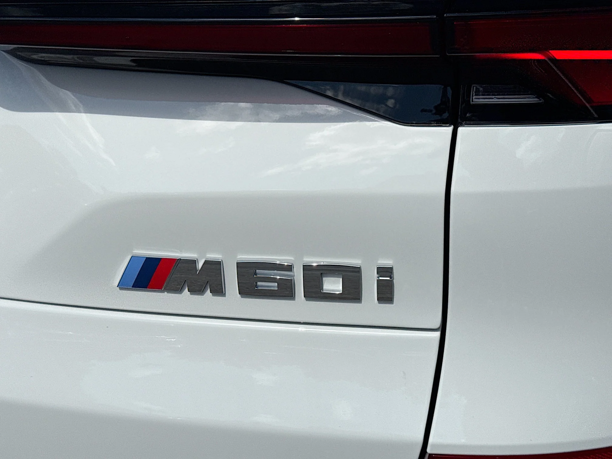 New 2026 Alpine White BMW M60i image 11