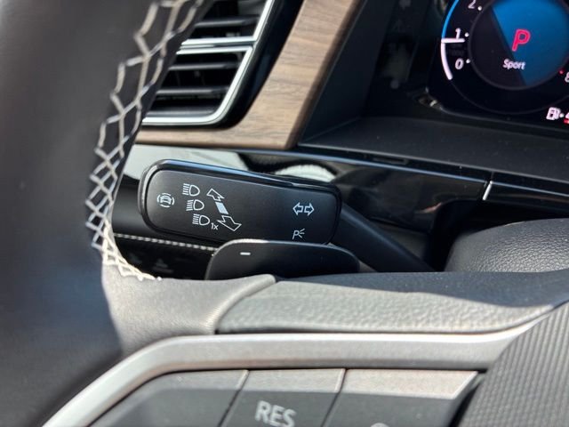 New 2026 Deep Black Volkswagen 2.0T SE image 17