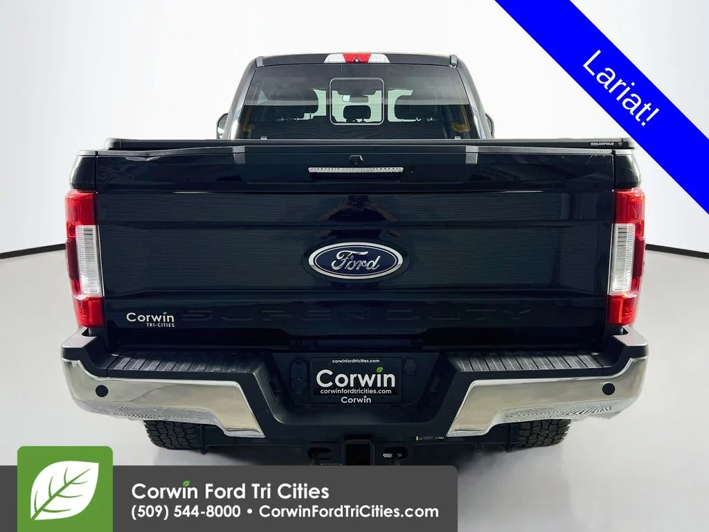 Used 2017 Shadow Black Ford Lariat image 13