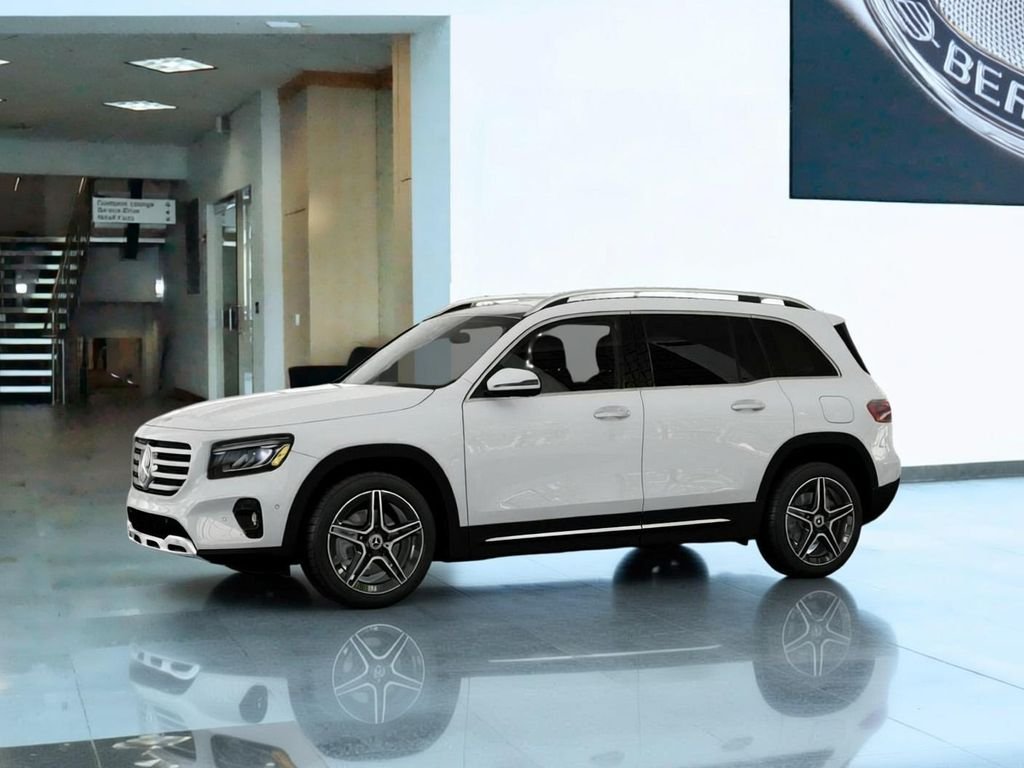 New 2026 Polar White Mercedes-Benz GLB 250 image 36