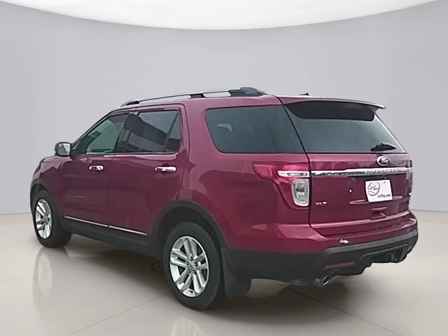 Used 2013 Red Ford XLT image 3