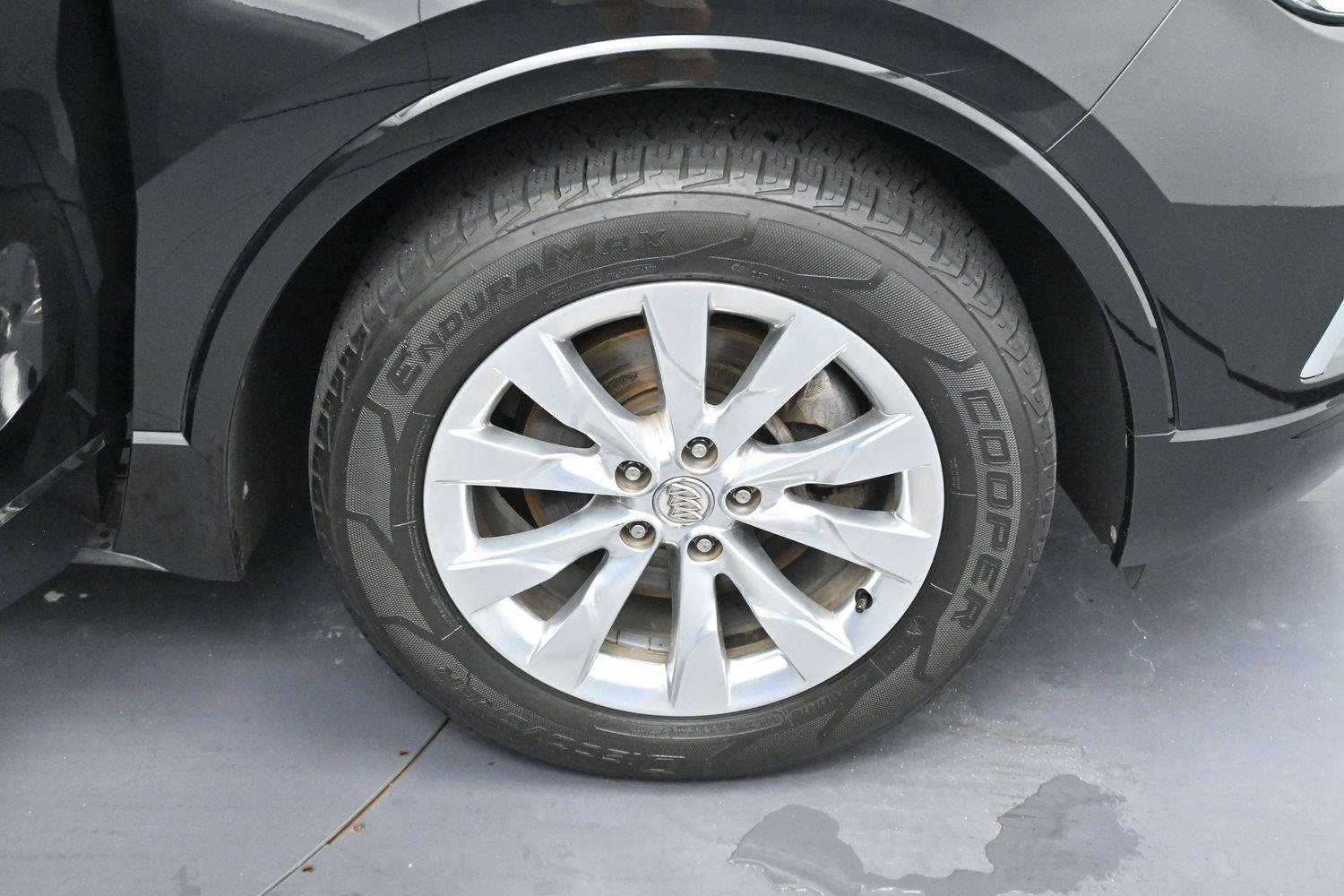 Used 2017 EBONY TWILIGHT METALLIC Buick Essence image 32