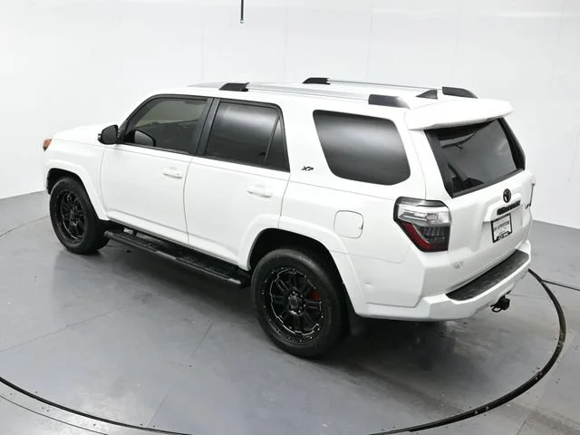 Used 2019 Super White Toyota SR5 image 35