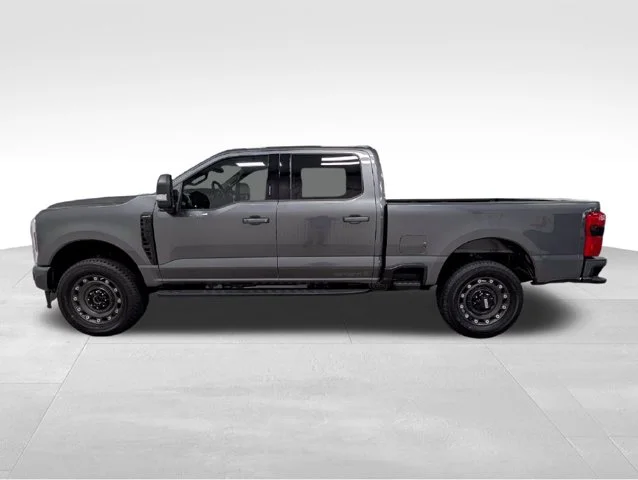 New 2027 Carbonized Gray Metallic Ford F-250® XLT image 38