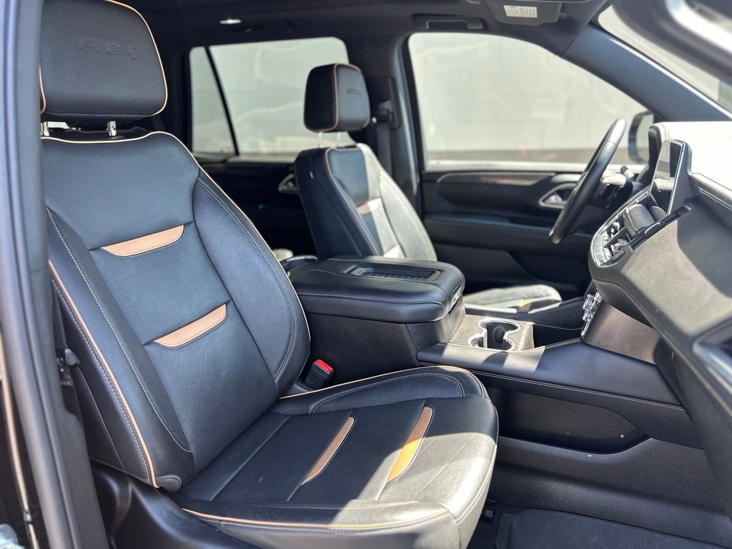 Used 2023 Black GMC AT4 image 12
