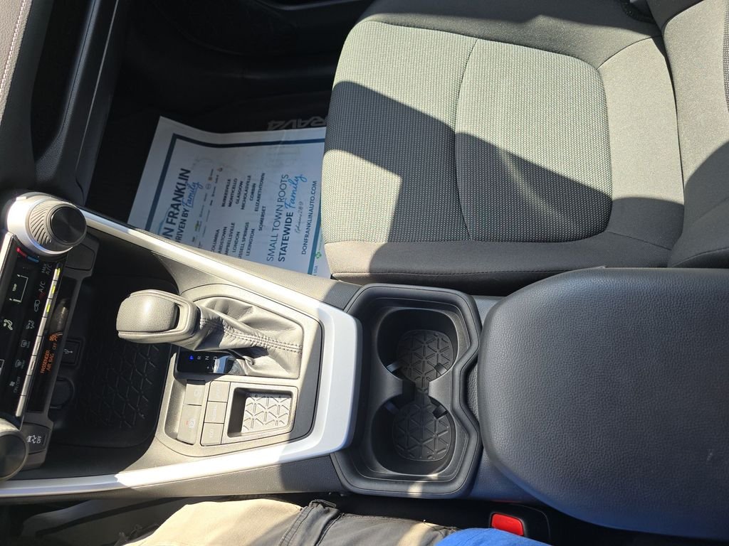 Used 2021 Silver Toyota LE image 21