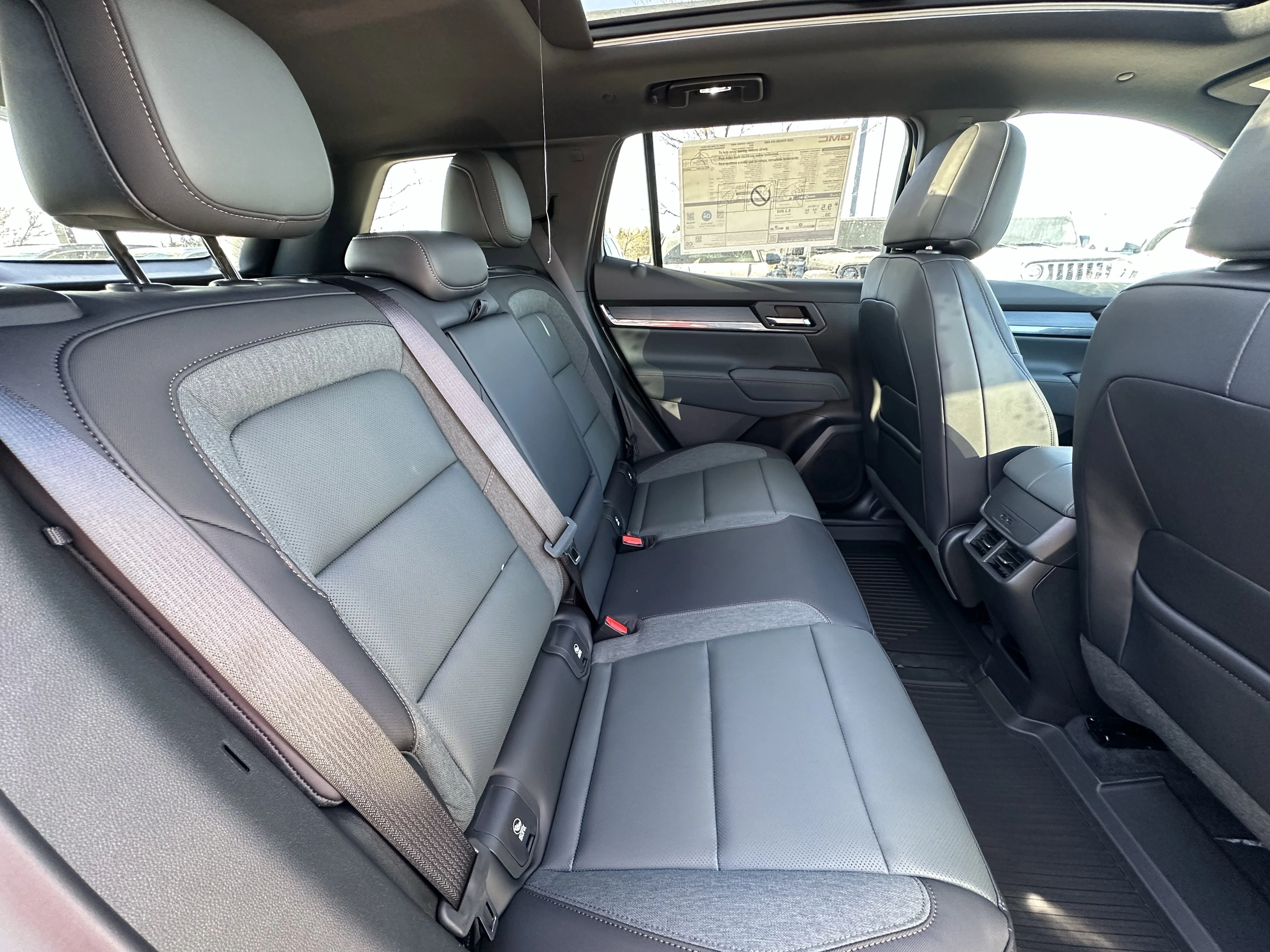 New 2026 Summit White GMC AWD AT4 image 20