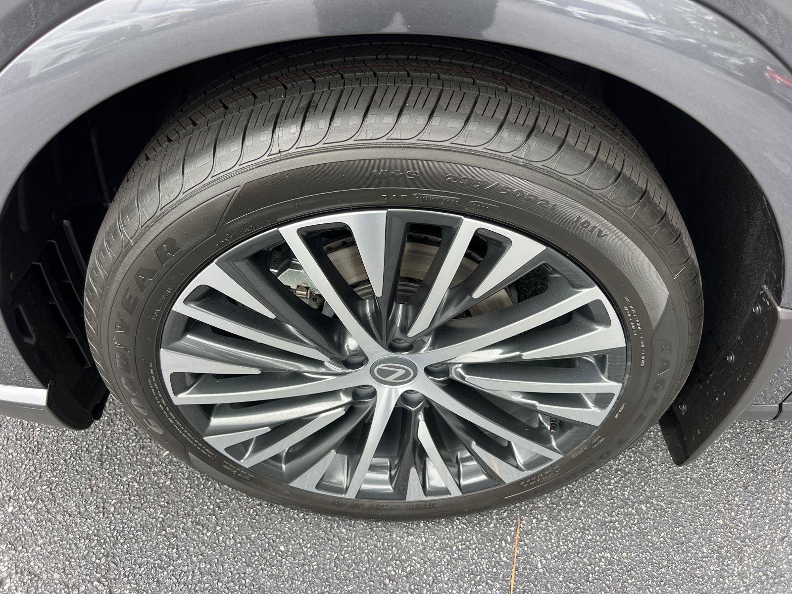 New 2026 Cloudburst Gray Lexus PREMIUM PLUS image 11