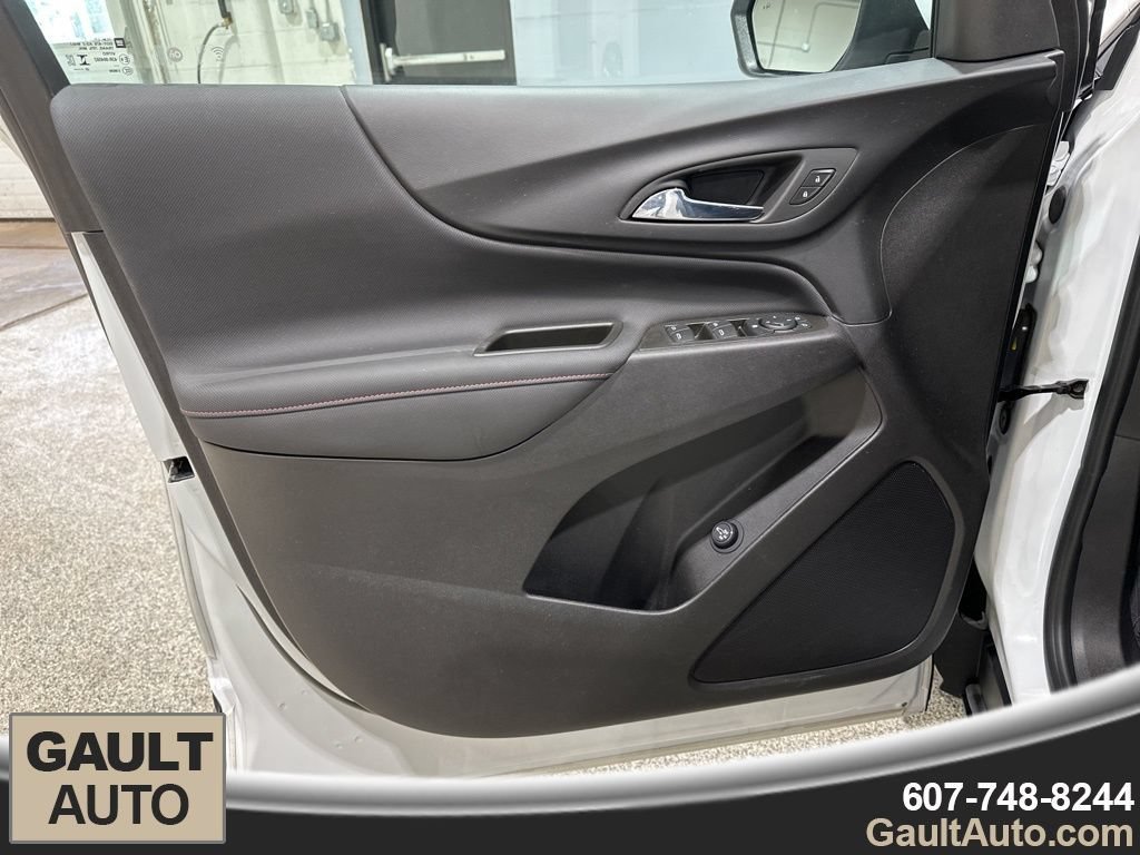 2024 Chevrolet Equinox RS - Photo 11