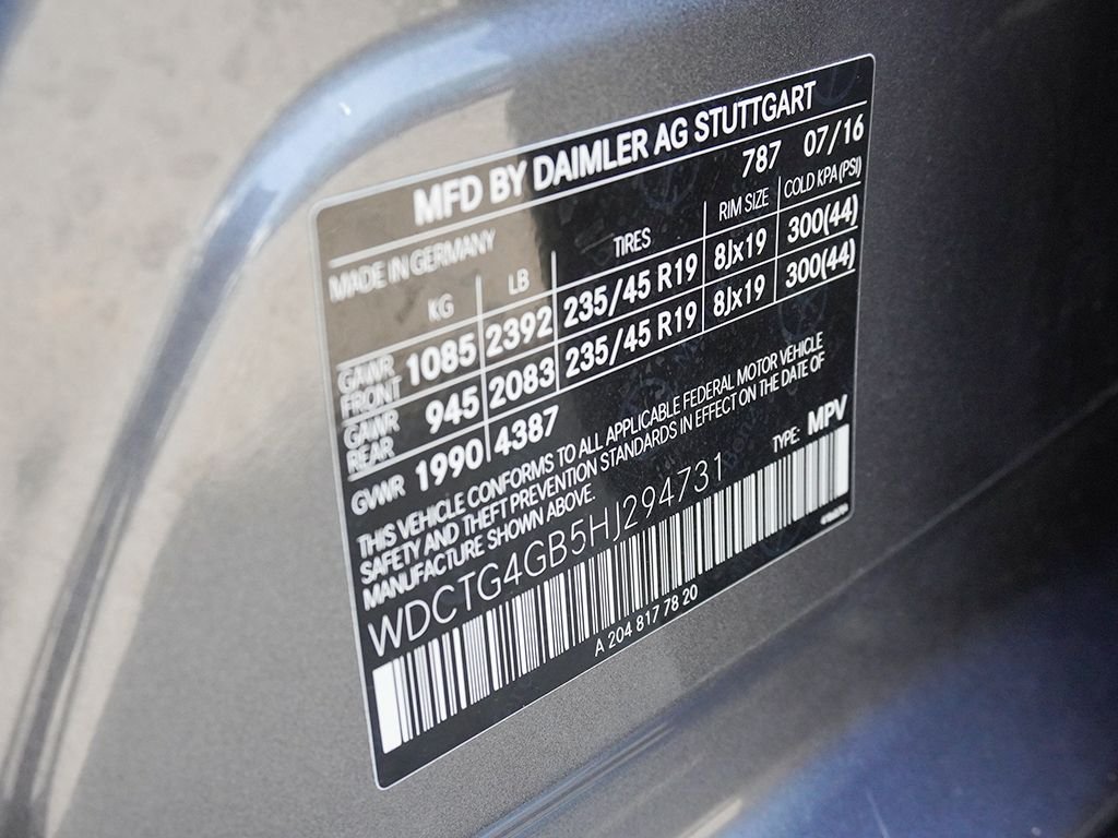 Used 2017 Gray Mercedes-Benz GLA 250 image 49