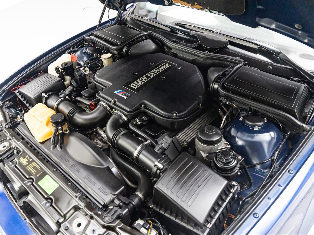 Used 2000 Le Mans Blue BMW E39 image 11