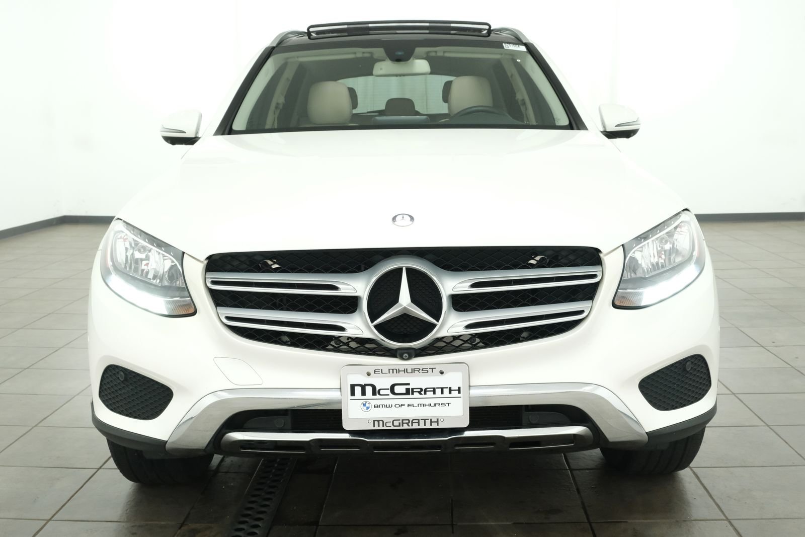 Used 2017 designo Diamond White Metallic Mercedes-Benz GLC 300 image 7