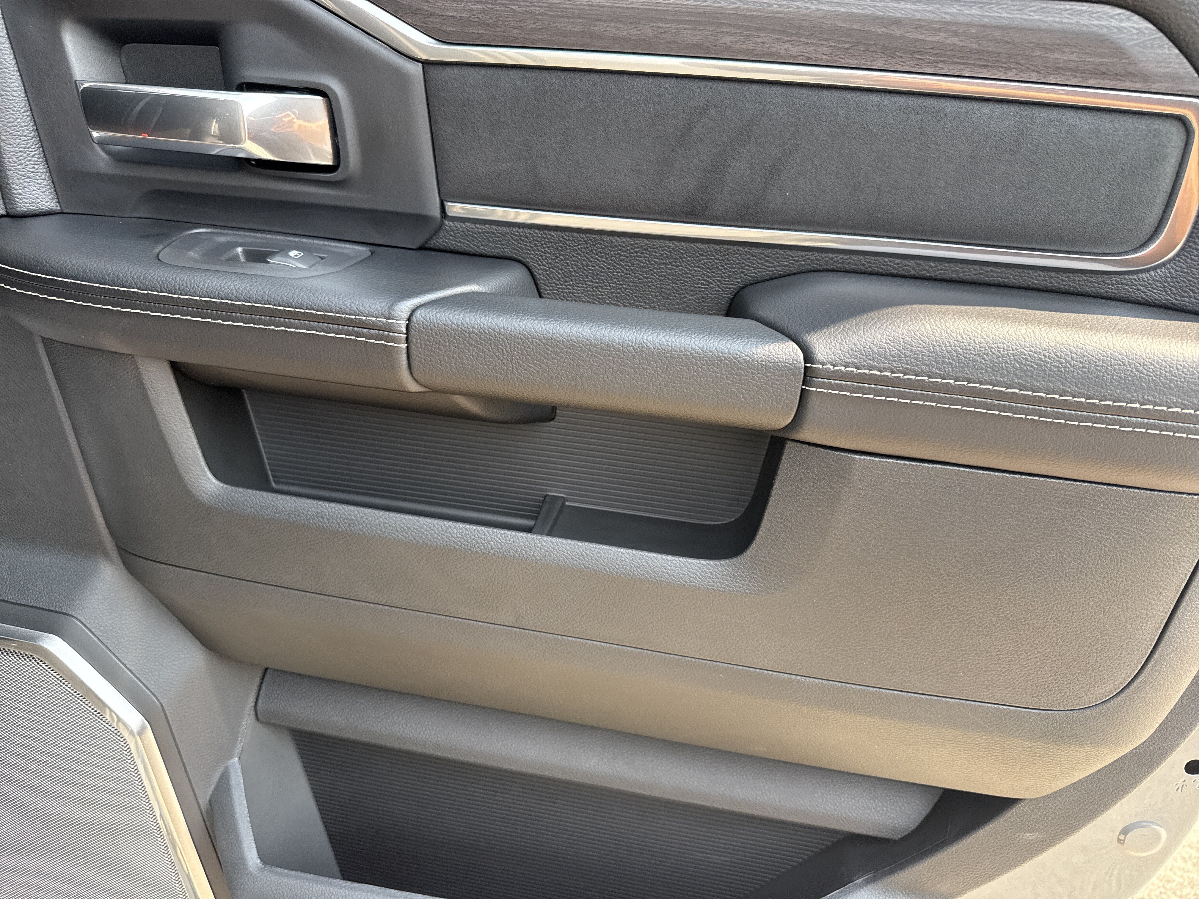 New 2026 Ceramic Gray Clearcoat RAM Laramie DRW / DUALLY image 16