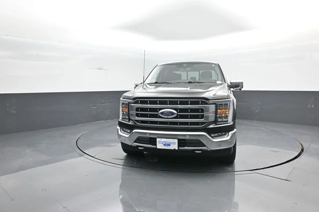 Used 2021 Black Metallic Ford Lariat image 3