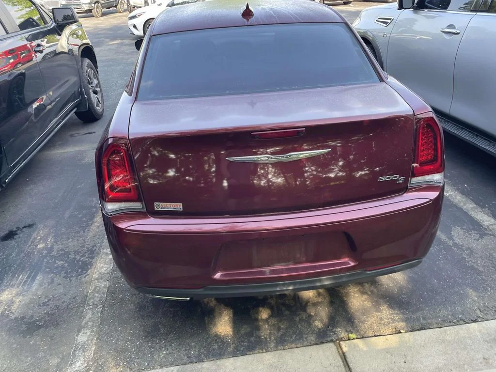 Used 2019 Velvet Red Pearlcoat Chrysler 300S image 5