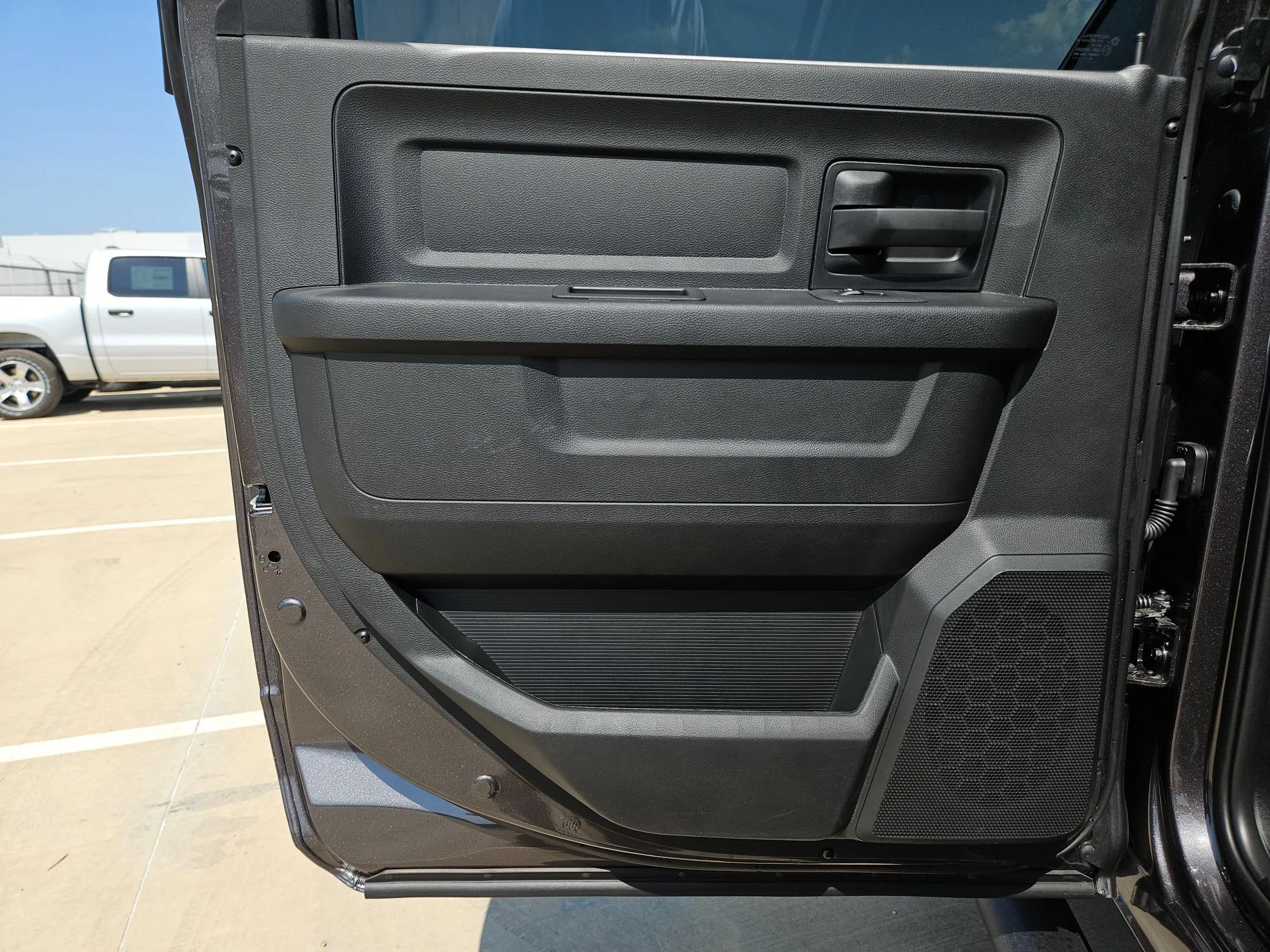New 2027 Granite Crystal Metallic Clearcoat RAM Black Express image 14
