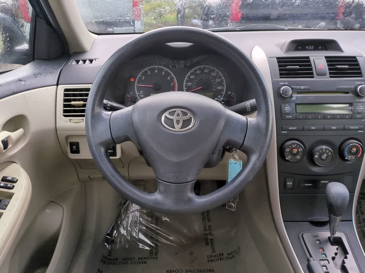 Used 2013 Tropical Sea Metallic Toyota L image 11