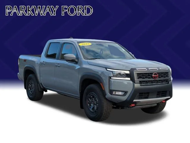 Used 2025 Gray Nissan PRO-4X image 7