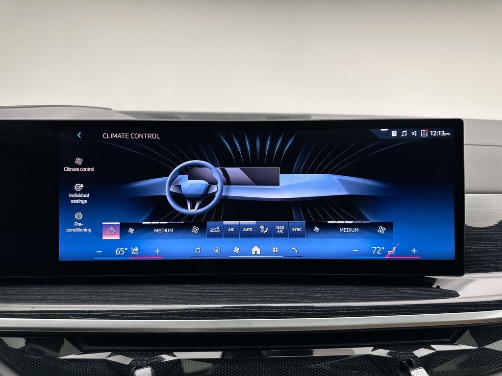 Used 2024 Gray Metallic BMW xDrive40i image 25