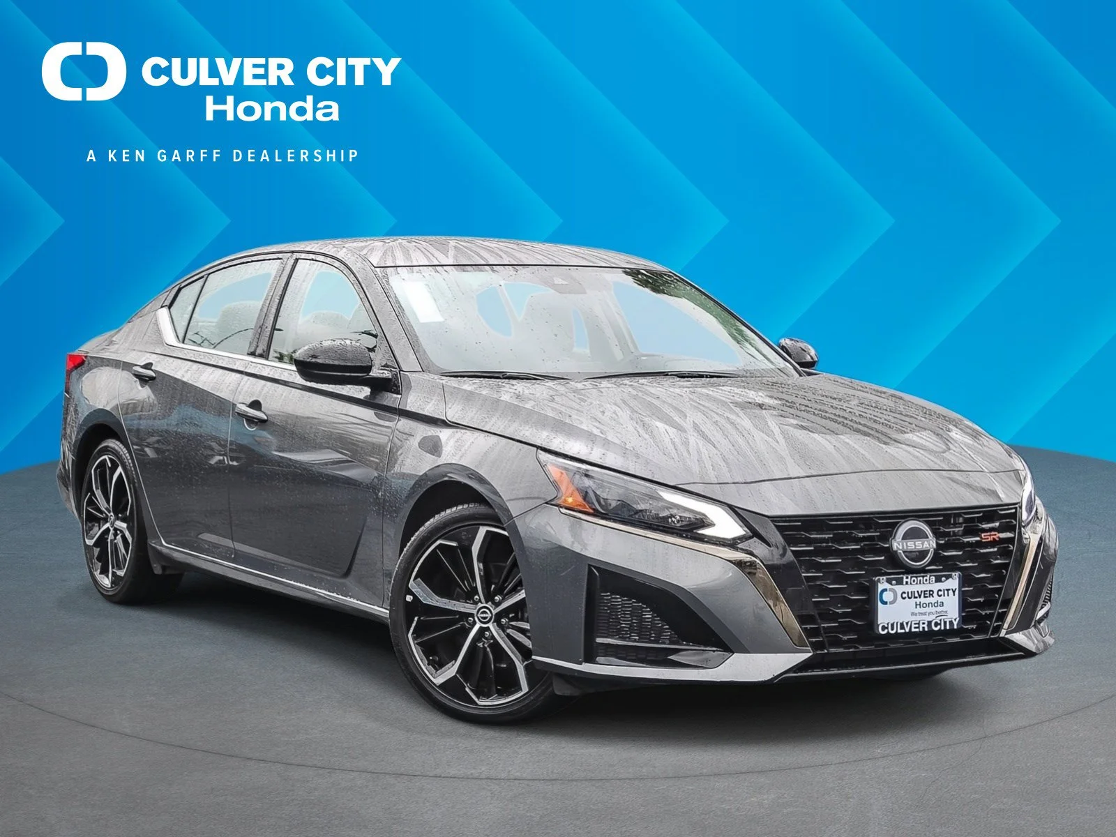 2025 Nissan Altima SR