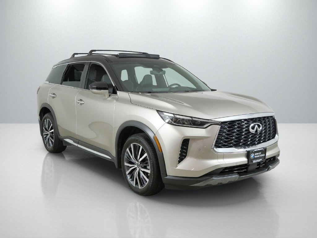 Used 2025 Black INFINITI Autograph image 8