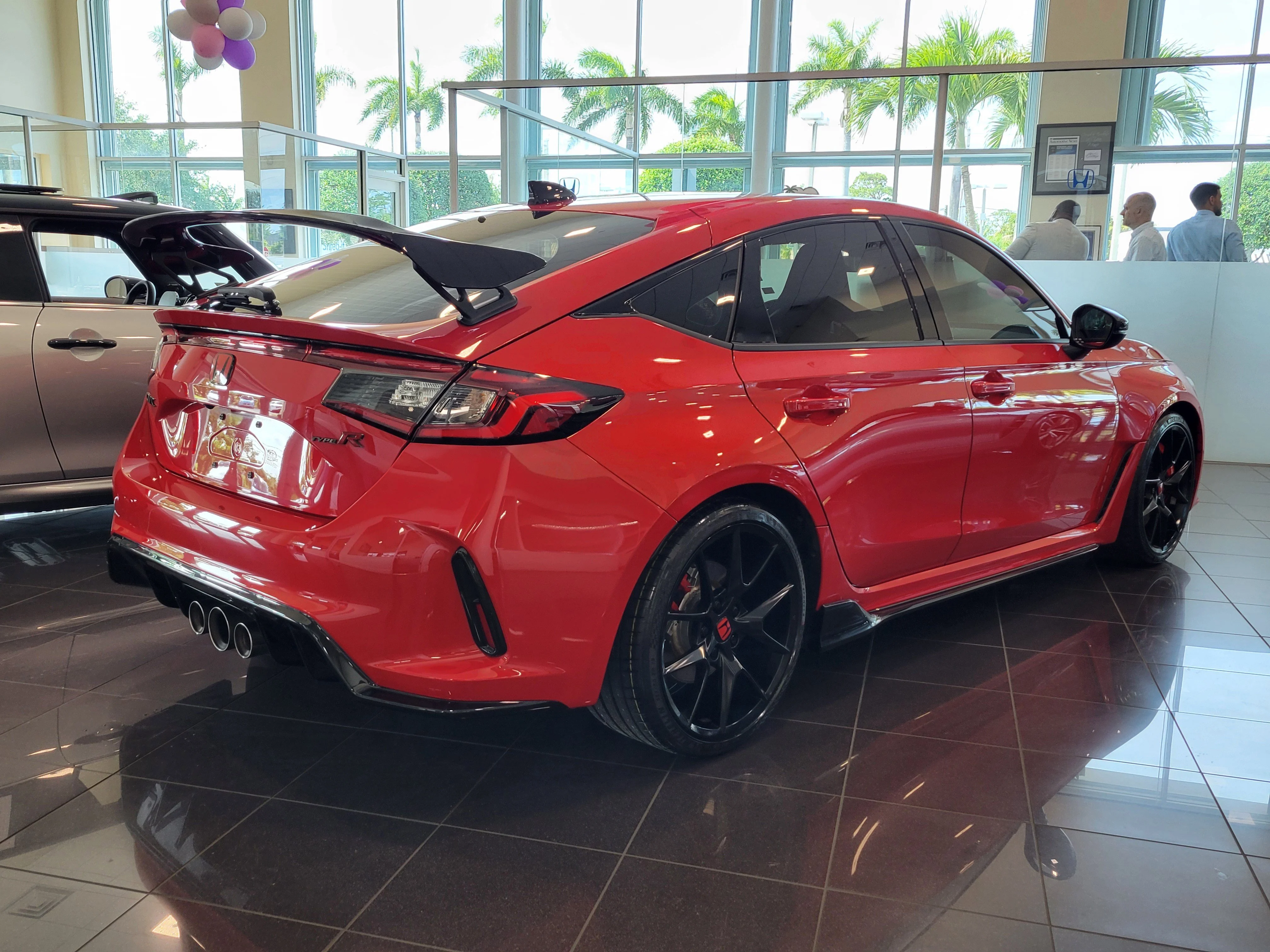 2024 Honda Civic Hatchback Type-R - Photo 37
