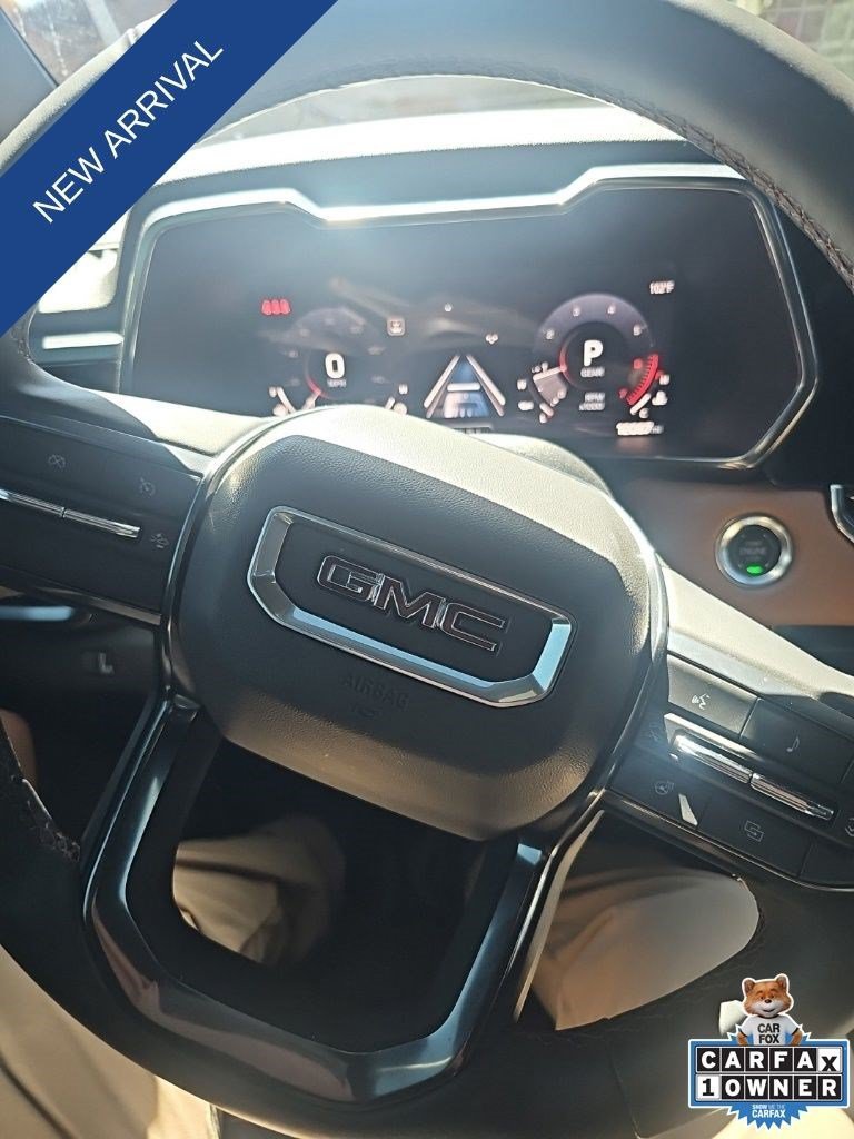Used 2025 Onyx Black GMC AT4 image 4