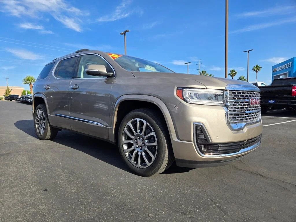 2023 GMC Acadia Denali AWD's photo