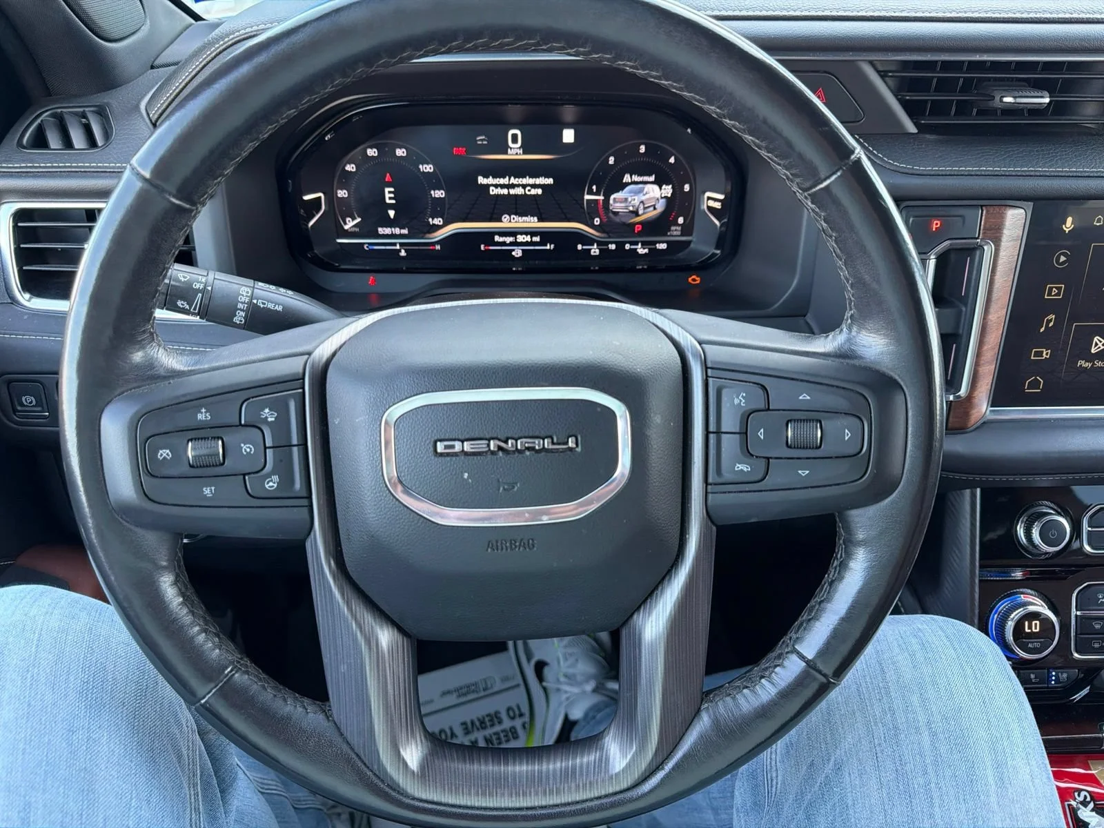 Used 2023 ONYX BLACK GMC Denali Ultimate image 31