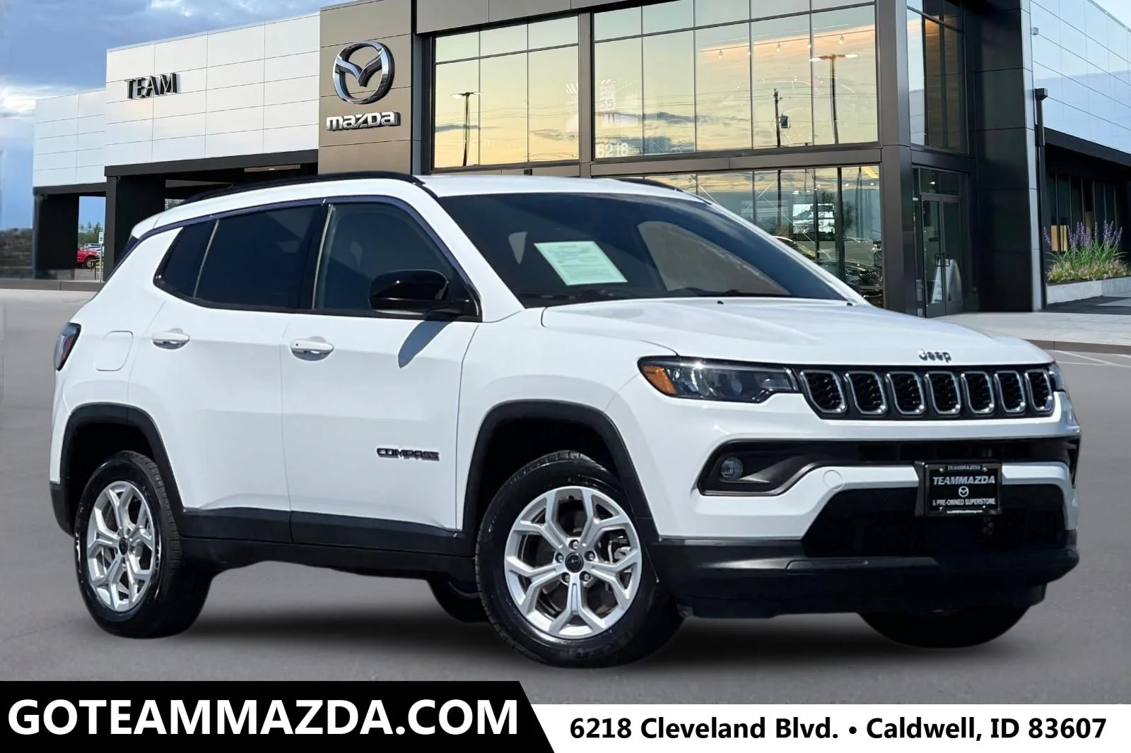 2025 Jeep Compass Latitude 4X4's photo