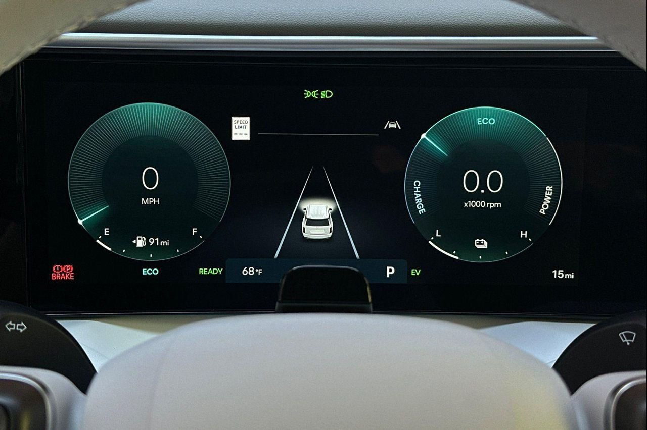 New 2026 Gray Hyundai SEL AWD image 31