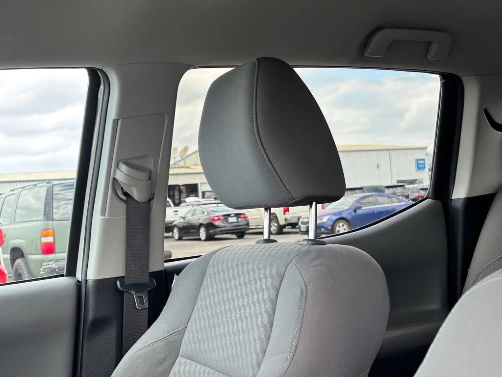 Used 2023 White Toyota SR5 image 14