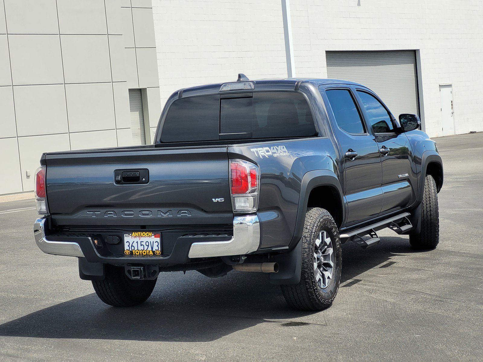 Used 2023 MAGNETIC GRAY METALLIC Toyota  image 4