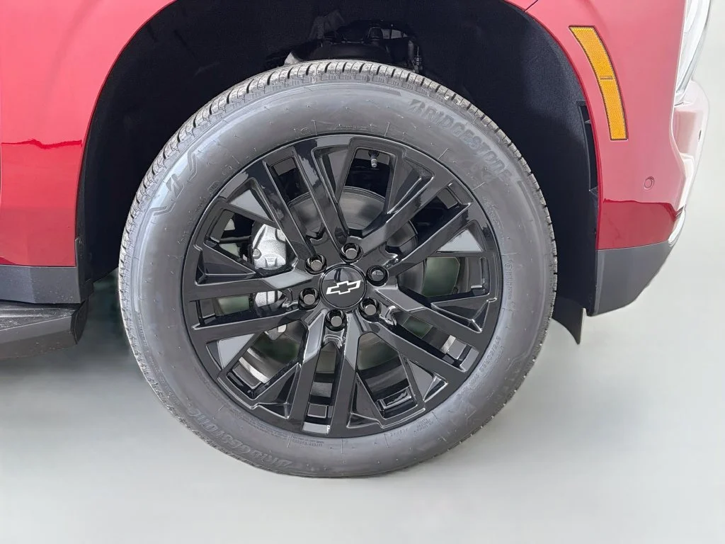 2026 Chevrolet Suburban High Country - Photo 30