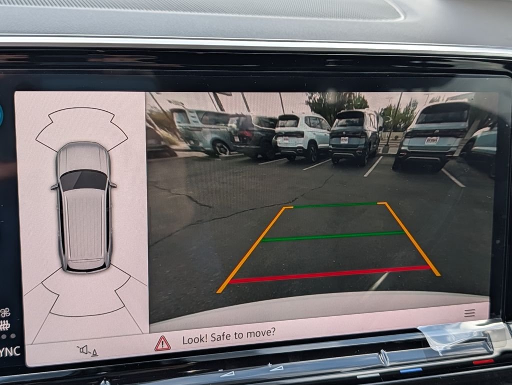 2026 Volkswagen Atlas SE w/Tech - Photo 13