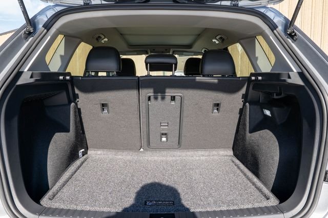 2025 Volkswagen Taos SEL - Photo 30