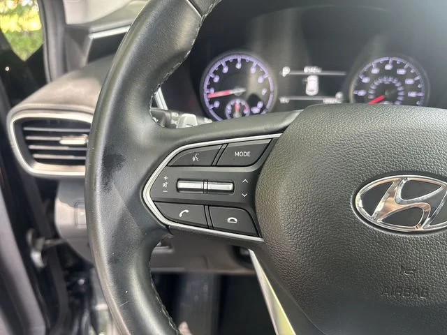 Used 2023 Black Hyundai SEL image 17