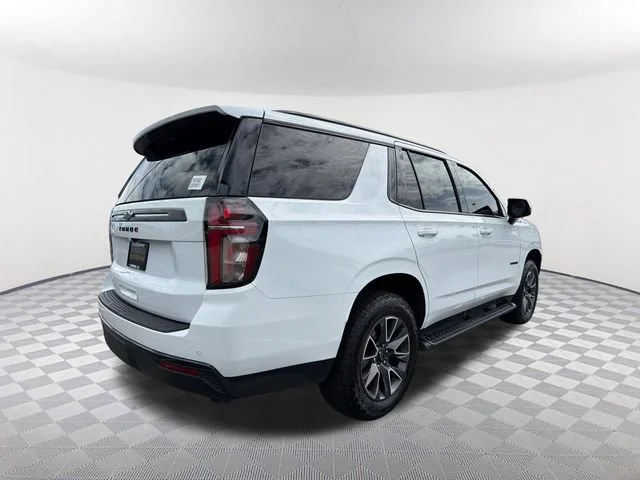 Used 2024 Summit White Chevrolet Z71 image 5