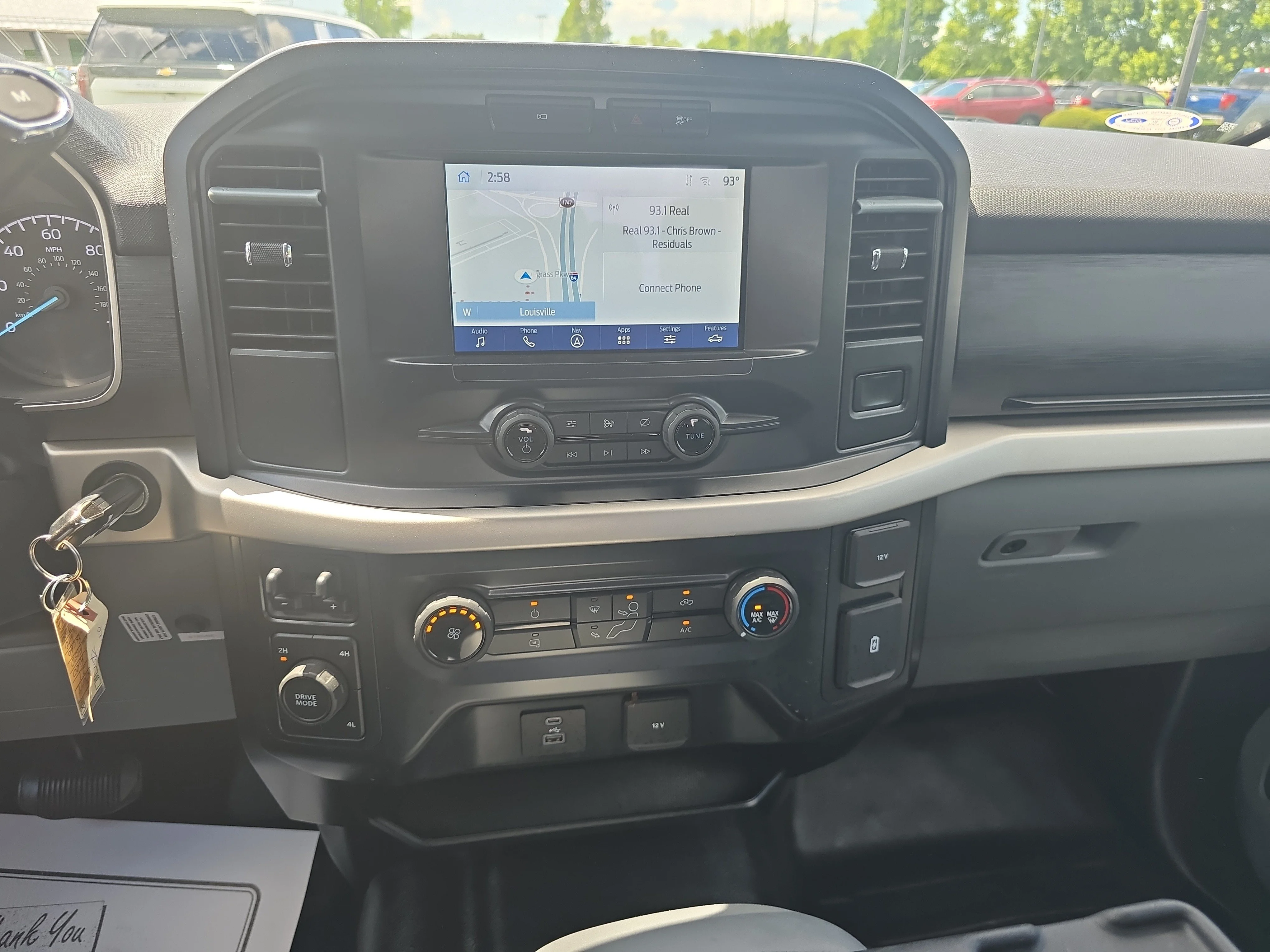 Used 2021 Oxford White Ford XL image 12