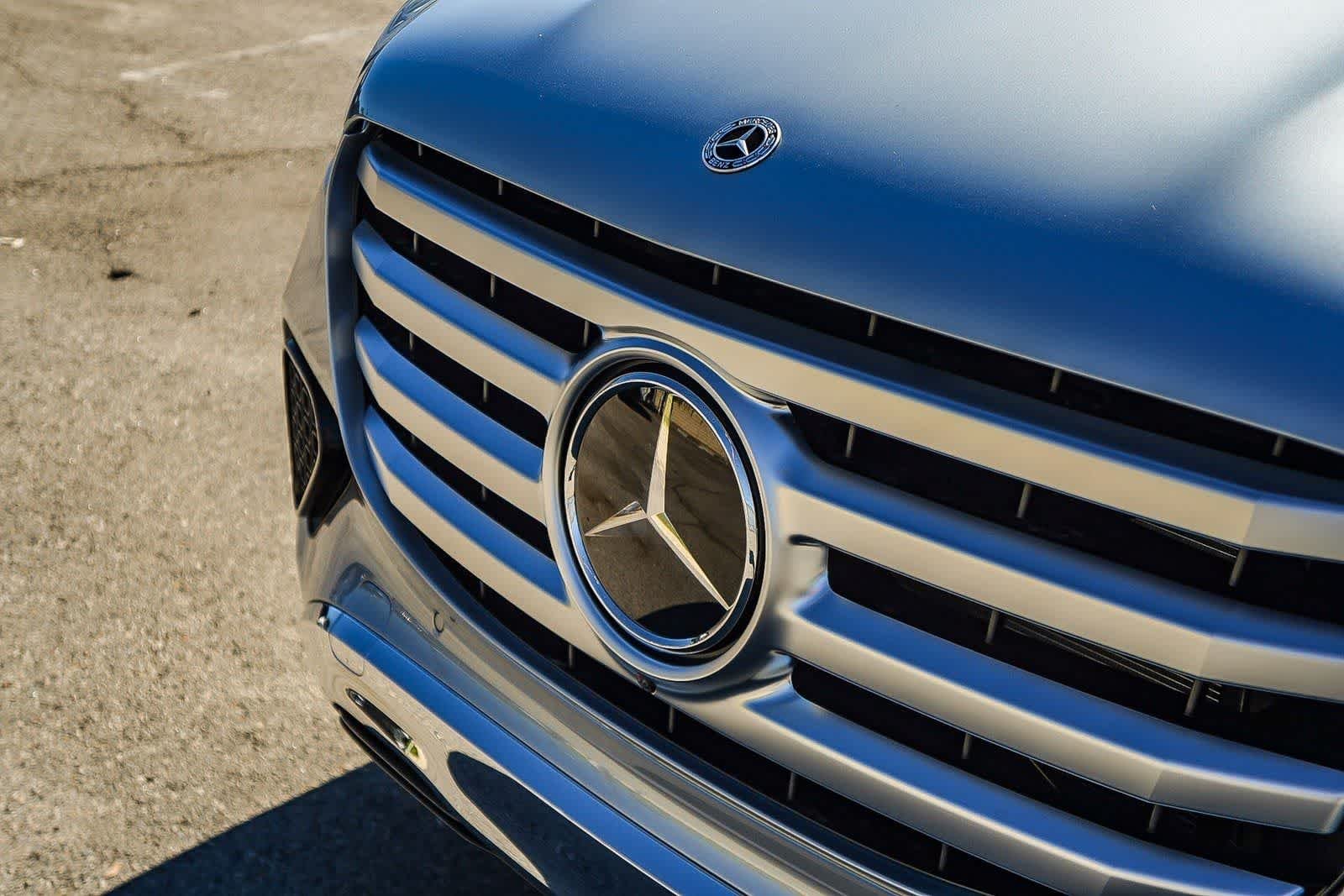 New 2026 Cirrus Silver Metallic Mercedes-Benz GLS 450 image 9